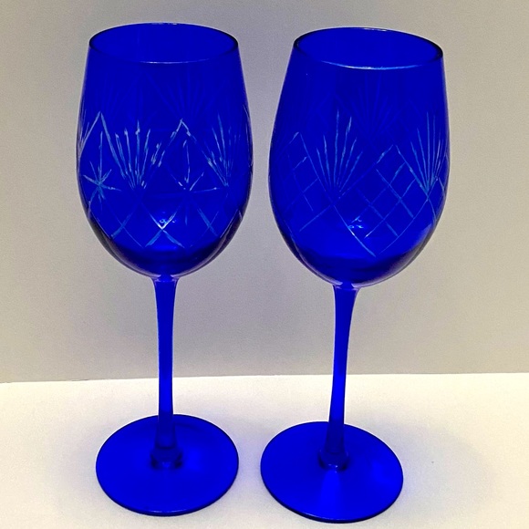 VINTAGE COBALT BLUE CUT CLEAR CRYSTAL WINE GLASSS